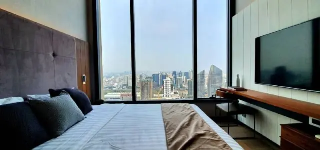 ขาย ให้เช่า คอนโด ดิ เอส อโศก ห้องแบบ duplex ชั้นสูงสุดของตึก บรรยากาศดีสุดๆ รีบเลย images