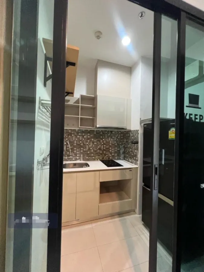 For rent: The Niche Pride Thonglor, ready to move in, fully equipped with amenities. Come and reserve now, don't miss out!