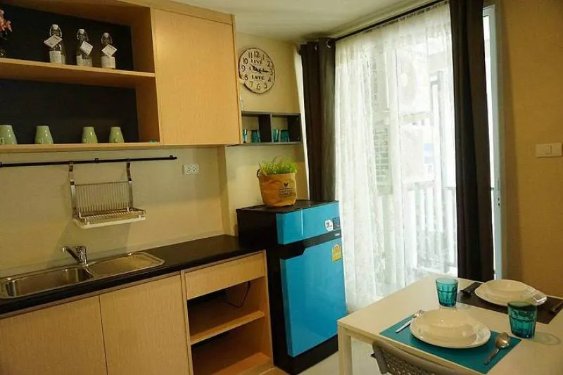 JW Condo @ Donmuang ให้เช่า ห้องหัวมุม แบ่งเป็นสัดส่วน วิวดีไม่โดนแดด