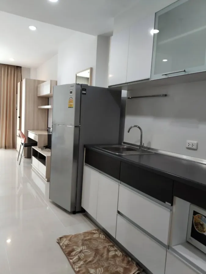 For rent!! Condo Supalai Premier @ Asoke, 27th floor, good location condo, reasonable price, hurry up and book now!!