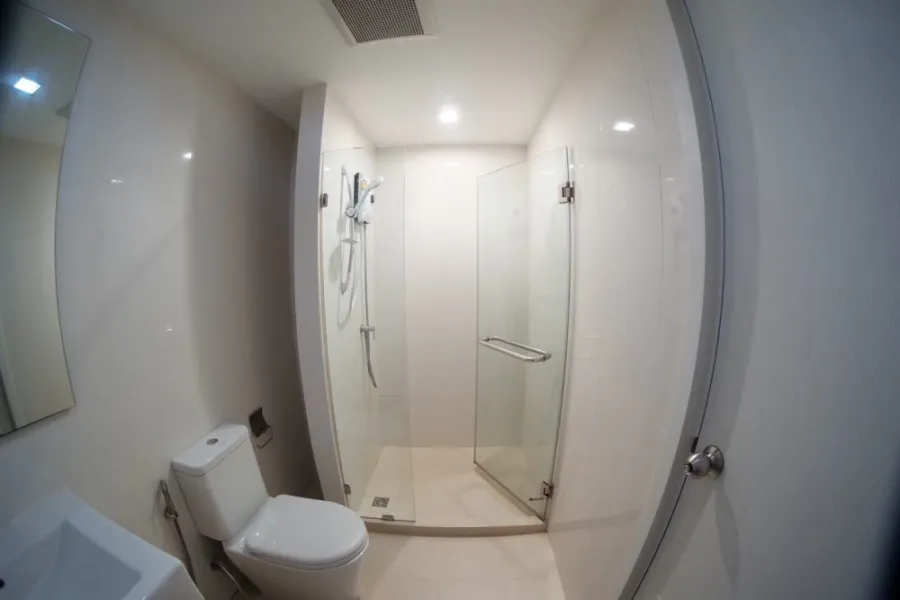 For rent: Metro Luxe Phahon Yothin-Suthisan. Comes with complete decorations. Book now, don't miss it, hurry.