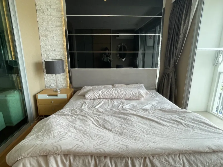 Abstracts Phahonyothin Park for sale, high floor, fully furnished, spacious, comfortable, reserve now.