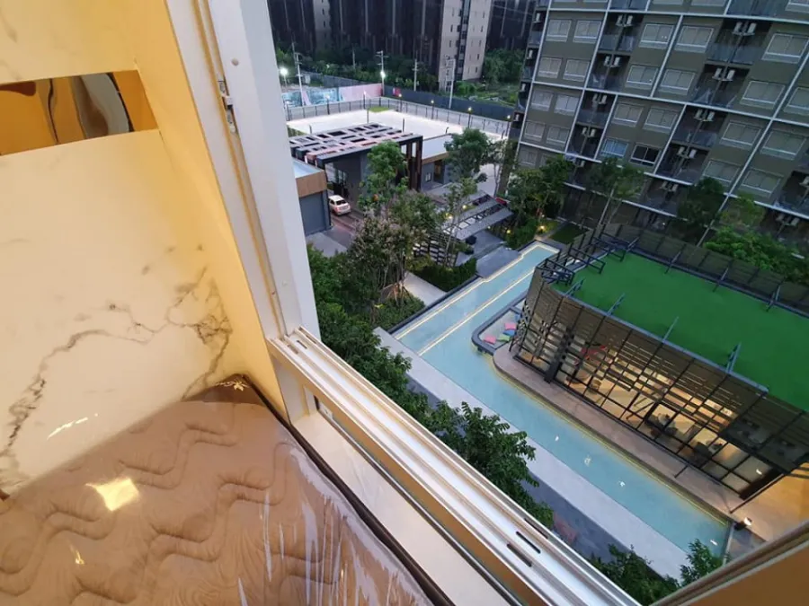 ปล่อยเช่า Plum condo Rangsit Alive 2 ห้องตกแต่งสีสดใส ได้วิวสระแจ่มๆ จองด่วนก่อนหลุดมือจ้า