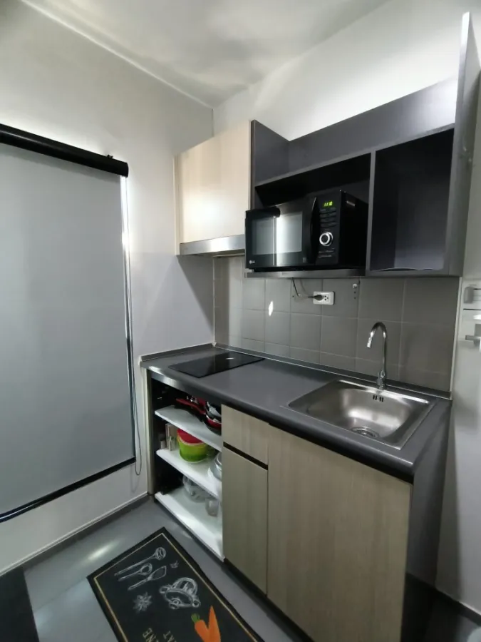 Condo for sale, Ideo Sukhumvit 115, decorated with wallpaper, high floor, swimming pool view, reserve first, own first.
