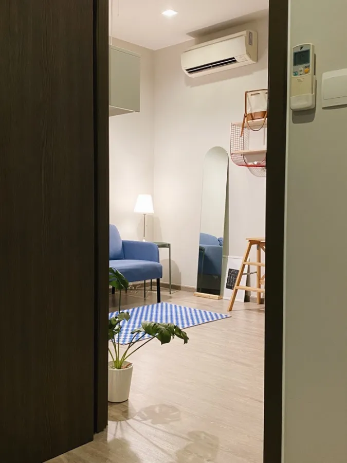 Selling The Line Wong Sawang, 11th floor, pool view, fully furnished, beautiful, livable, tell me, don't wait, book now.