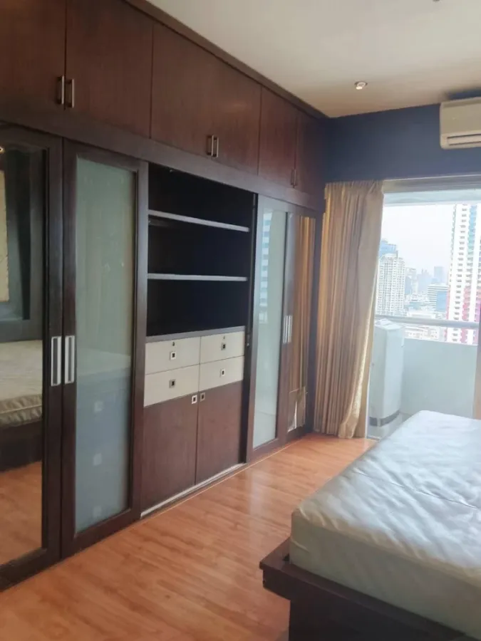 The Platinum for rent, 1 bedroom, 1 bathroom, comes with complete furniture and appliances. Hurry and reserve now!