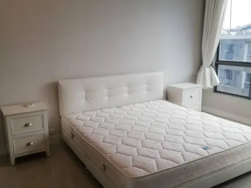 ห้องสวย เฟอร์ใหม่ แต่งใหม่เอี่ยม น่าอยู่มั๊กๆๆ the room sukhumvit 62