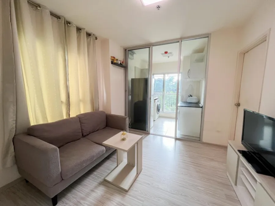 For sale: Aspire Rattanathibet 2 corner room, fully furnished. If you don't reserve, you'll really miss out. Hurry!