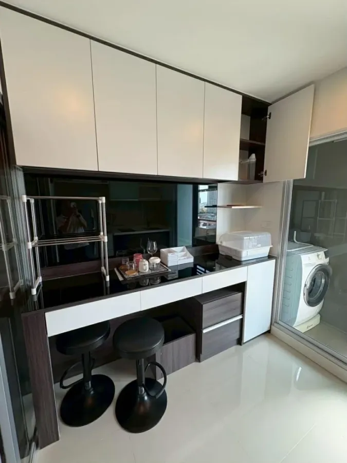 ให้เช่า คอนโด Centric Sathorn Saint Louis ห้องพร้อมอยู่ เฟอร์ เครื่องใช้ไฟฟ้าครบ มาจองเลย อย่าพลาด