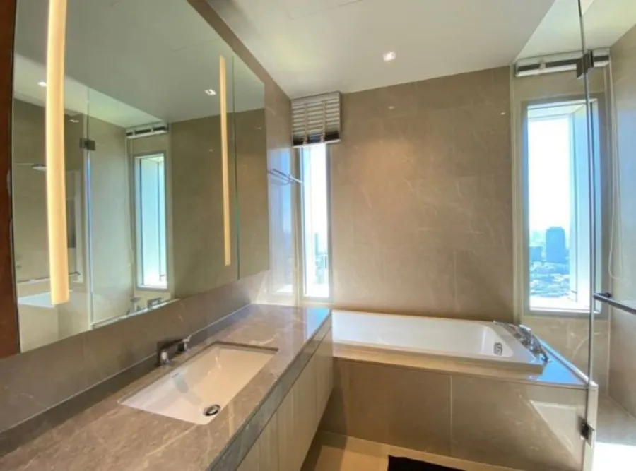 For rent!! Condo Magnolias Waterfront Residence (Icon Siam), beautiful room, Chao Phraya River view, book now!!