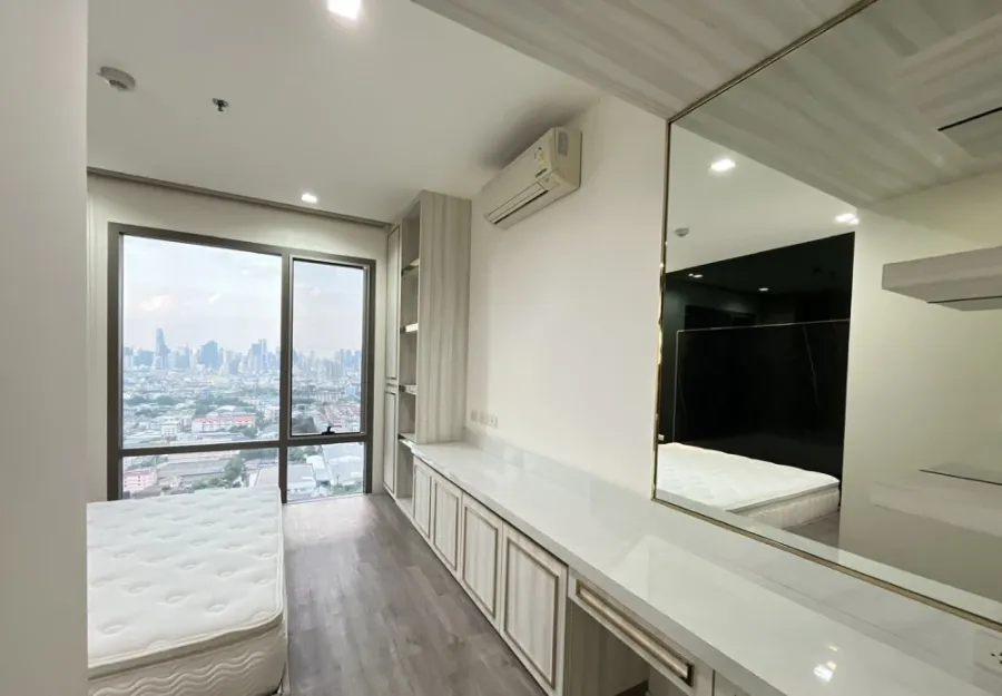 ให้เช่า Star View 2 ห้องนอน พื้นที่ใช้สอยเยอะ บิ้วอินเฟอร์นิเจอร์อย่างดี มาพร้อมPrivate Lift รีบจองเลย