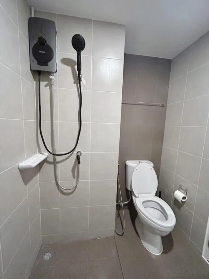 For rent, Lumpini Ville Chaengwattana-Pak Kret Station, garden view, airy and comfortable. Decorated in a minimalist style, book now.