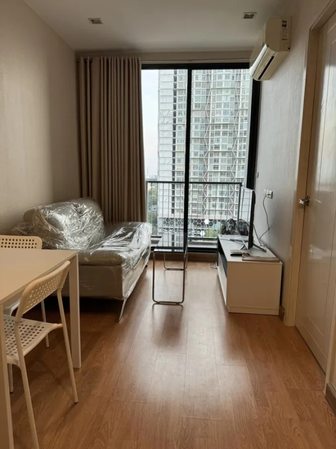 For rent Q House Sukhumvit 79, room ready to move in. Complete set of electrical appliances Fully furnished, reserve now.