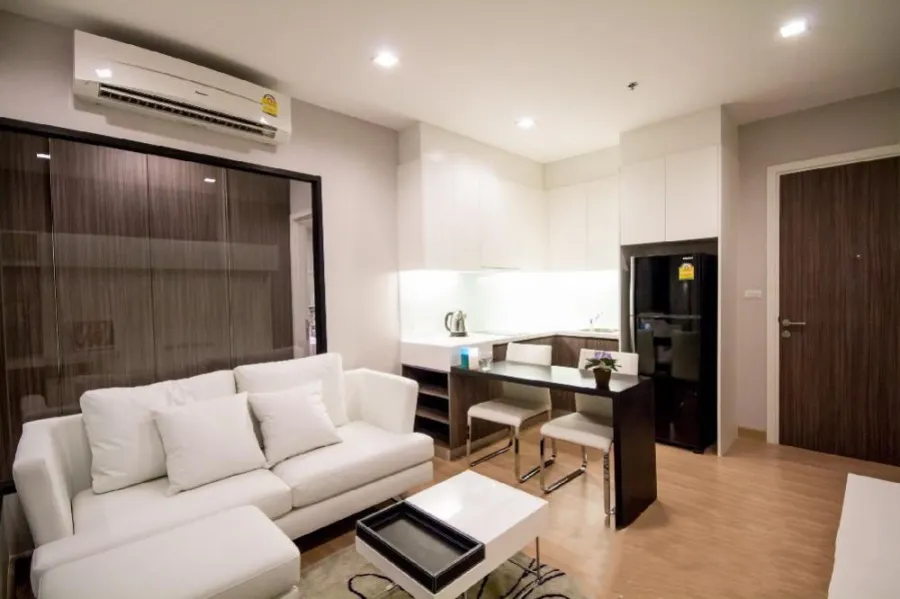ขาย ให้เช่า!! คอนโด เออร์บาโน่ แอบโซลูท สาทร-ตากสิน ห้องสวย ตกแต่งเฟอร์ Built in ราคาดี รีบจองเลย!!