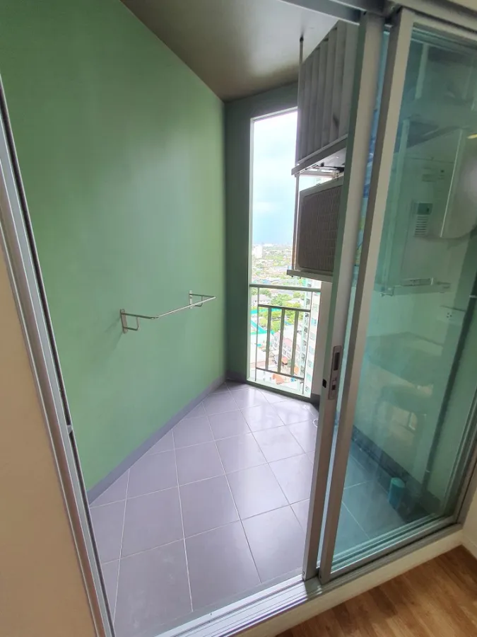 For Rent Lumpini Ville Nakhon In Riverview, big room, beautiful view, corner room, very private. Hurry up to reserve.