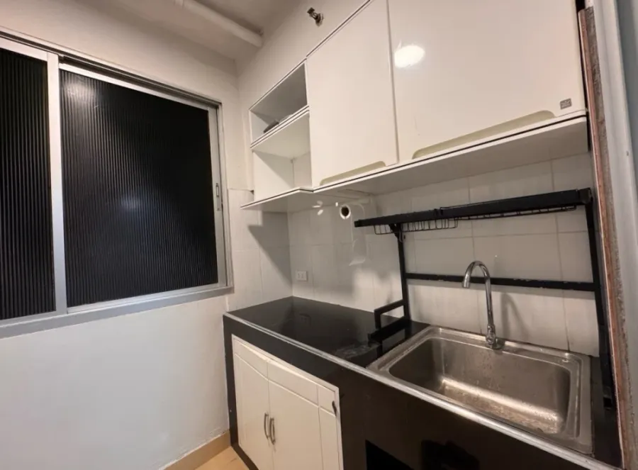 City Home Tha-Phra for sale, 12th floor. Spacious and comfortable unit. Interested in owning one? Book now!