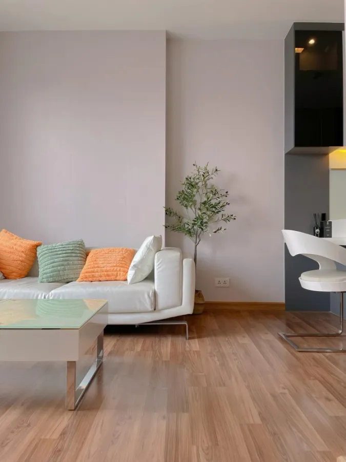 ขาย ปล่อยเช่า คอนโด ไอวี่ แอมพิโอ ชั้นสูง ห้องกว้างขวาง พร้อม walk-in closet ดีแบบนี้ คุณไม่ควรพลาด