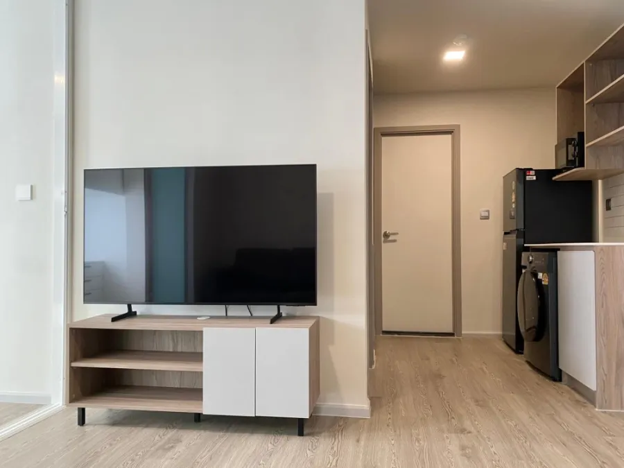 For rent, Cave Town Island, 7th floor, Sport Village view, wide open, privacy, hurry and reserve now.
