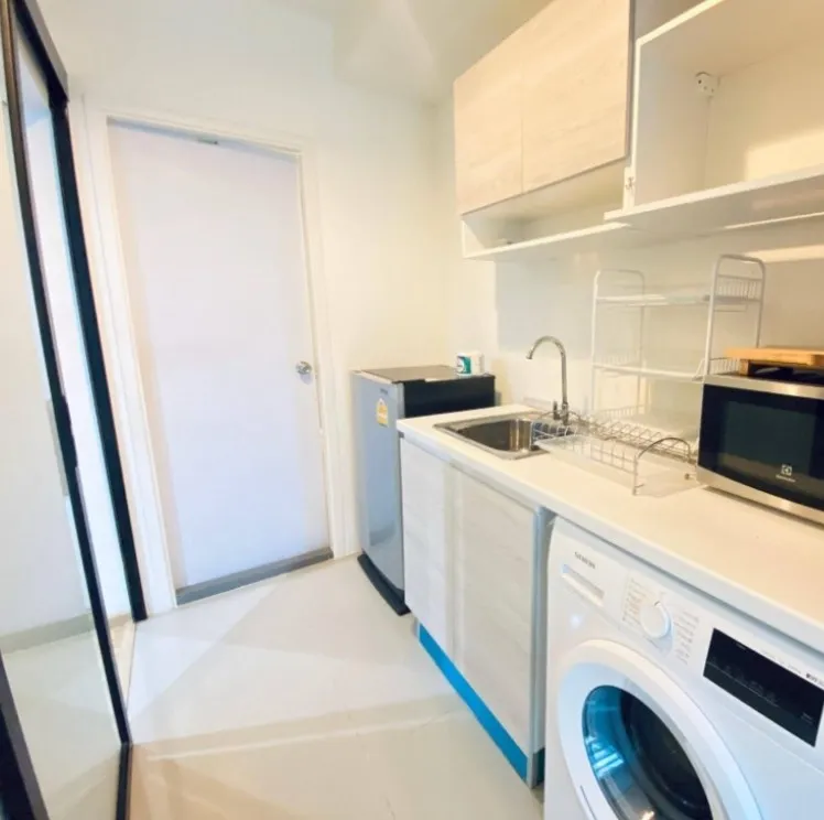 For rent: The Cabana Modern Resort Condominium, swimming pool view, low price, easy on the wallet, can't miss it.