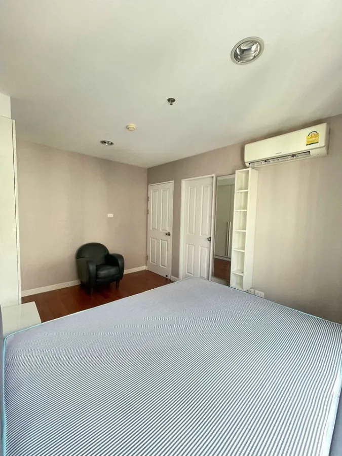 Belle Grand Rama 9 for sale, spacious room, large sofa, unblocked view, don't just look at it, hurry up and book.