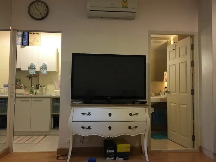 Urgent sale!! Condo Life at Ratchada (Lat Phrao 36), beautiful room, fully furnished, ready to move in, hurry and reserve now!!