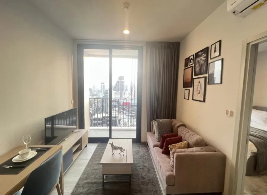 For rent!! Condo XT Ekkamai, beautiful room, fully furnished. Ready to move in, don't miss it!!