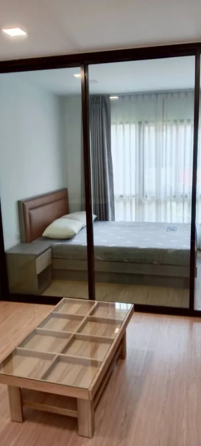 For rent: The One Plus Grand Ramkhamhaeng. Ready to move in, fully furnished, low floor, easy access. Book now!