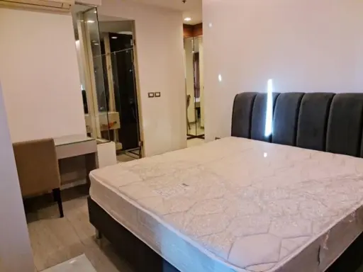 For rent!! Condo The Address Asoke, 11th floor, fully furnished. Ready to move in, book now!!