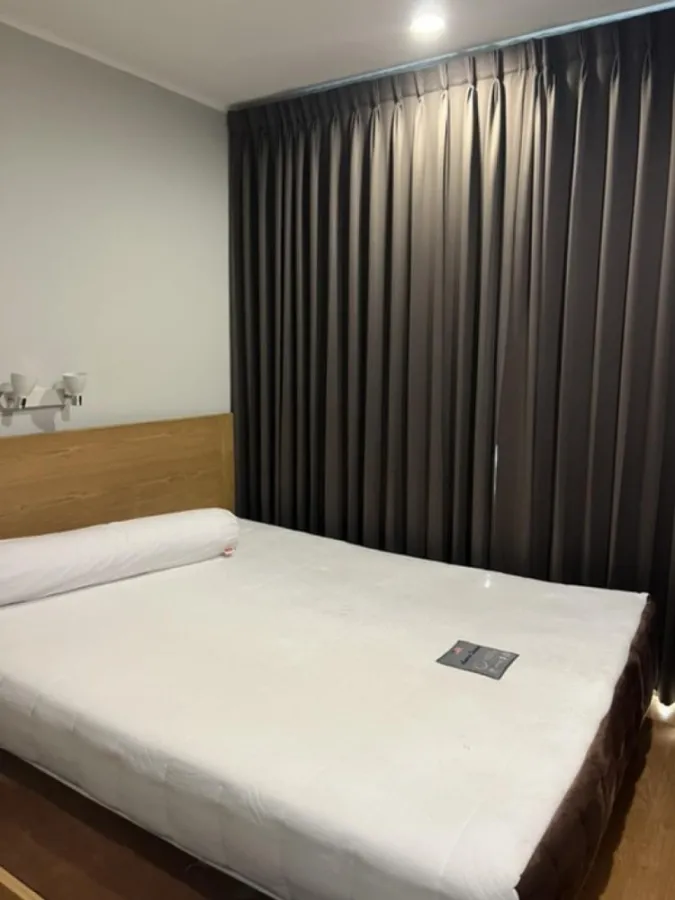 For sale: U Delight @ Chatuchak Station, 25th floor, complete with furniture and electrical appliances. Book now.