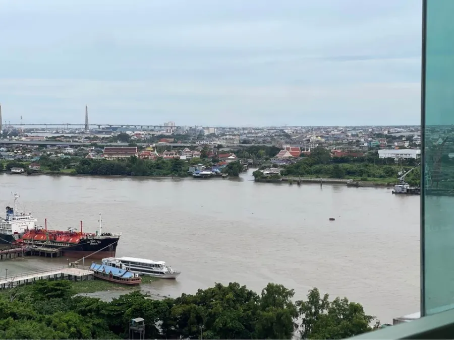 For sale: Lumpini Park Riverside - Rama 3, spacious room. With built-in kitchen Get a great view of the river. Don't miss it.