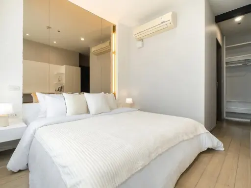 For rent: Pine by Sansiri, high floor, 35th floor, beautiful view, fully furnished, very excellent, just come and move in.