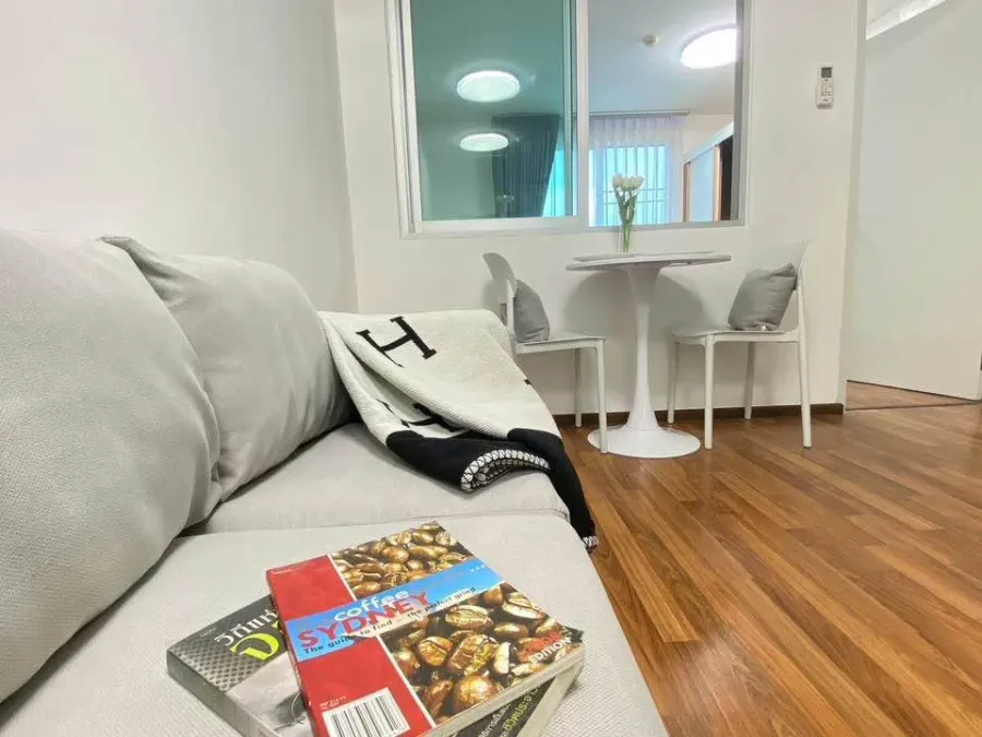 Condo for sale or rent, U Ratchayothin (Phahonyothin 32), adjustable sofa, built-in decoration. Fully furnished. If you're late, you'll miss it.