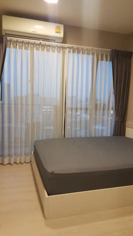 Don't miss it!!! Condolette Mist Rama 9 for rent at the best price. Prime location in the heart of the city, book today