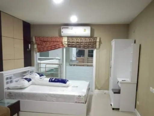 For rent: Metro Park Sathorn, fully furnished room, just bring your suitcase and move in. Hurry and reserve now!