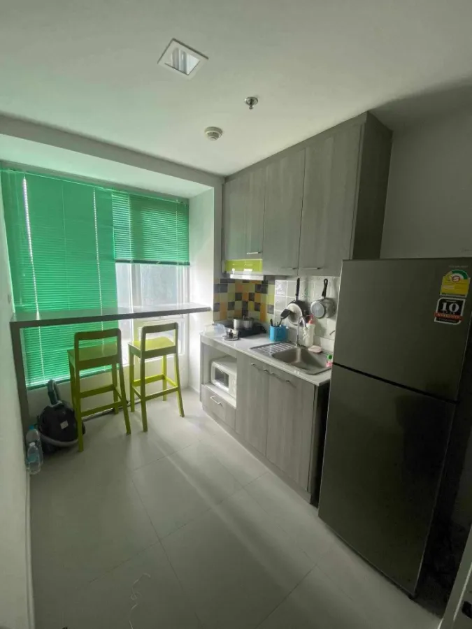 Condo for sale, Grene Chaengwattana, nice to live in, high view, not blocked, fully decorated, reserve now, don't miss it.