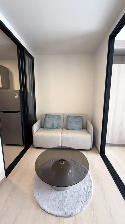 For rent: dcondo Shine Rangsit, 5th floor, pool view, fully furnished, very livable. Book now!