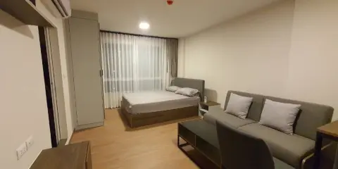 ขาย ให้เช่า d condo Tann Charan ช้้น 4 ห้องกั้น พร้อมเฟอร์และเครื่องใช้ไฟฟ้าครบ จองเลย ด่วนๆ