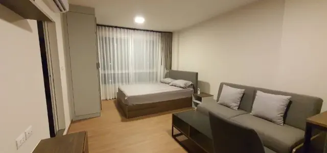 ขาย ให้เช่า d condo Tann Charan ช้้น 4 ห้องกั้น พร้อมเฟอร์และเครื่องใช้ไฟฟ้าครบ จองเลย ด่วนๆ images