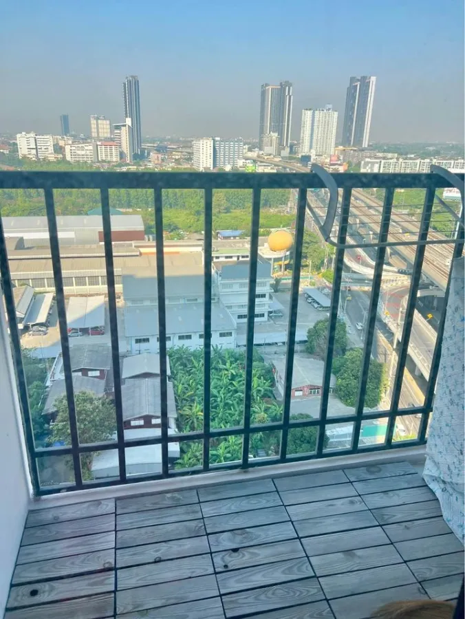 For sale or rent, Skyline Rattanathibet, 16th floor, open view, comfortable for the eyes, fully furnished, whether you want to buy or rent, it's wor