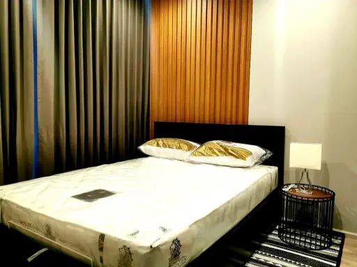 Ideo Mobi Asoke for rent, very beautiful room, great view, super soft sofa, book now, don't miss this room.
