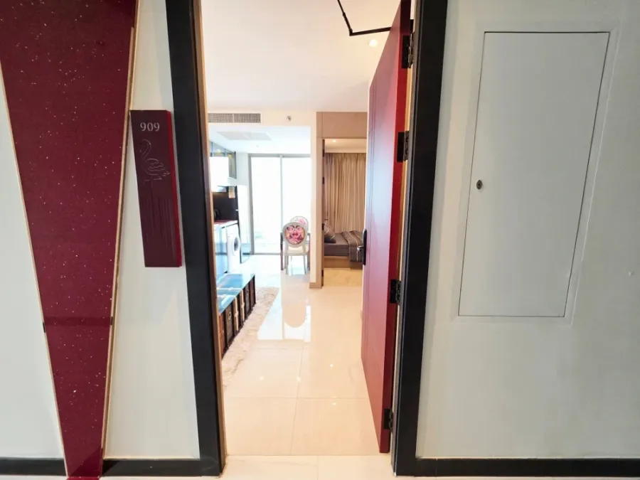 ขาย The Riviera Ocean Drive ห้องน่าอยู่ เลขห้องสวย วิวทะเล รีบจองเลย