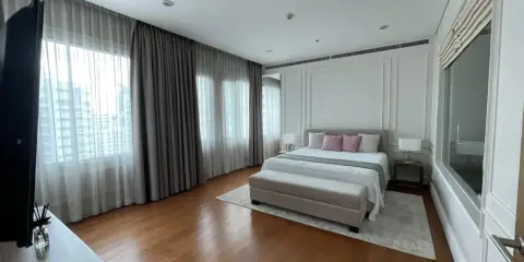 ขาย ไบร์ท สุขุมวิท 24 3 ห้องนอน 3 ห้องน้ำ ห้องมุม วิวพระอาทิตย์ตก อย่าเลื่อนผ่าน จองเลย