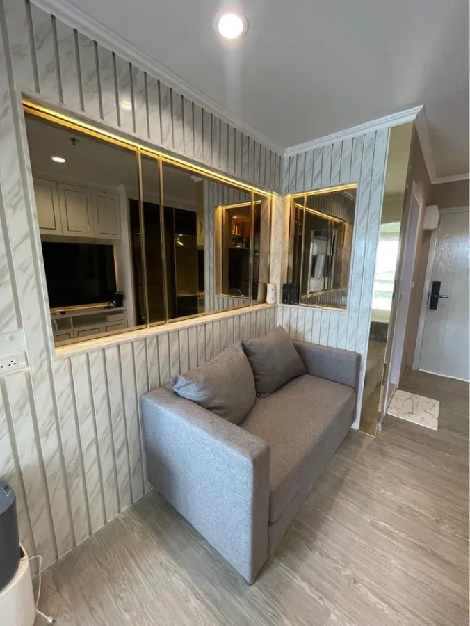 Condo for sale: Regent Home Bang Son, Phase 2, beautiful built-ins, Luxury style, southern direction, nice to live in. Hurry and own it now.