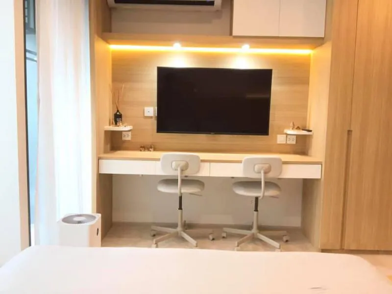 Condo for rent, Life One Wireless, beautiful room, high floor, city view, open, unblocked view A lot of furniture, best location, convenient transportation, near BTS, hurry