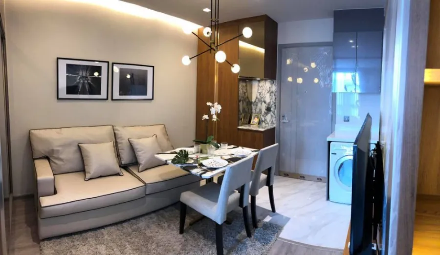 Condo for rent, Rhythm Ekkamai, 8th floor, ready to move in, complete convenience, don't wait, book now !!