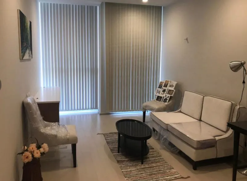 Condo for rent, Noble Ploenjit , fully furnished, ready to move in, don't miss !!