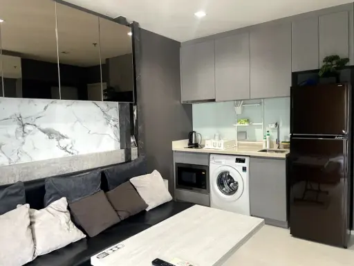 For rent: Rhythm Sukhumvit 36-38, 14th floor, fully furnished. Book now! (Quickly!)
