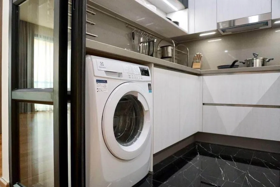 For rent, Mieler Sukhumvit 40, spacious room, feels like home. Well decorated If you can't make a reservation, hurry up.
