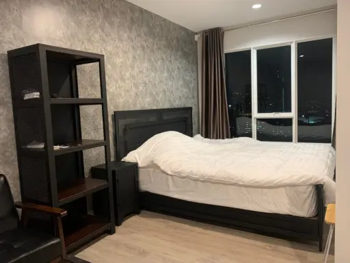Regent Home Bangson for rent, phase 28, Loft Industrial style room, affordable price, 17th floor, good view, not booking is a mistake.