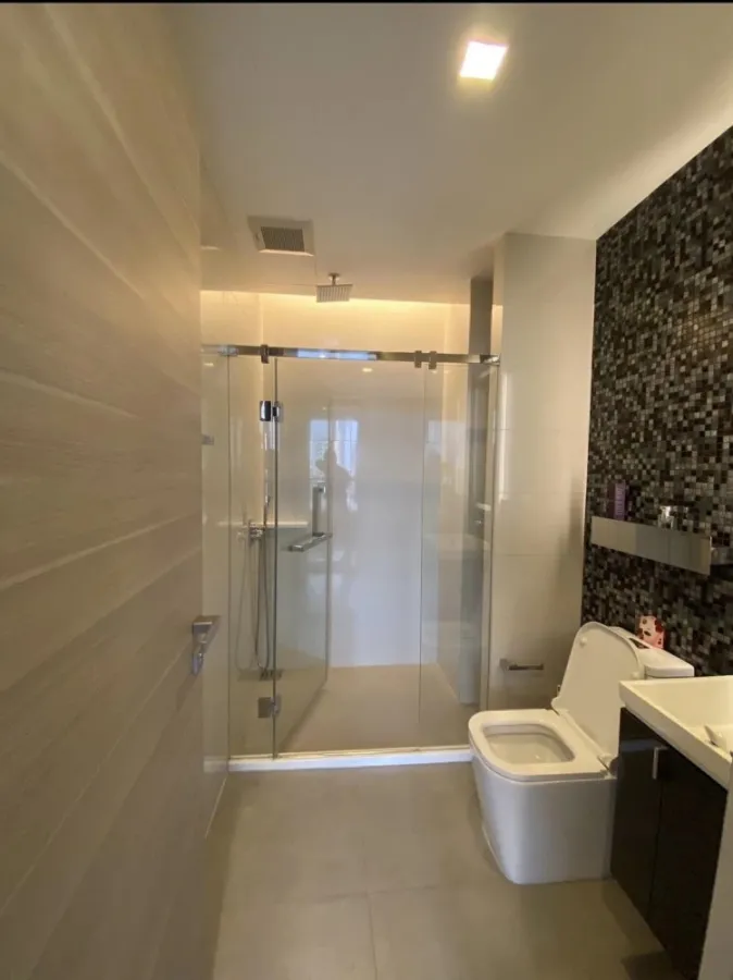 For sale: The Room Sathorn-St. Louis, 6th floor, open view, comfortable, ready to move in. If you don't reserve, you will regret it.